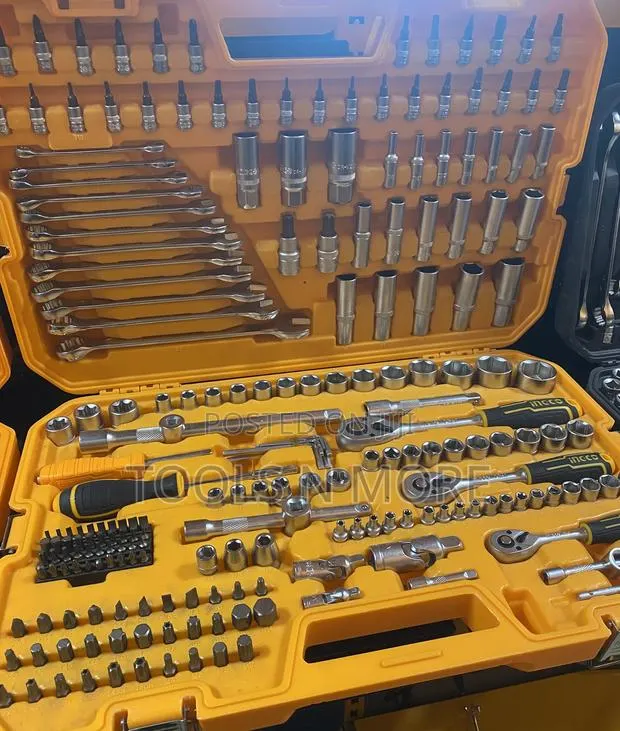 Ingco 216-Piece Tools Set · Photo 1