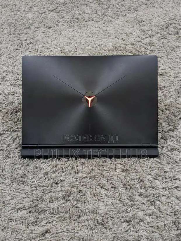 Laptop Lenovo 16GB Intel Core i7 SSD 512GB · Photo 1