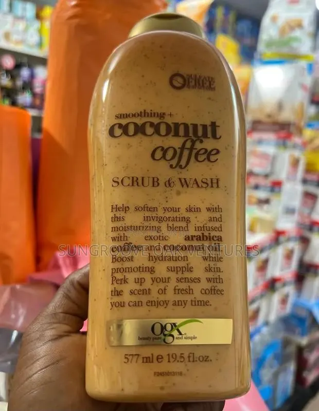Ogx Scrub and Body Wash 577ml · Photo 1