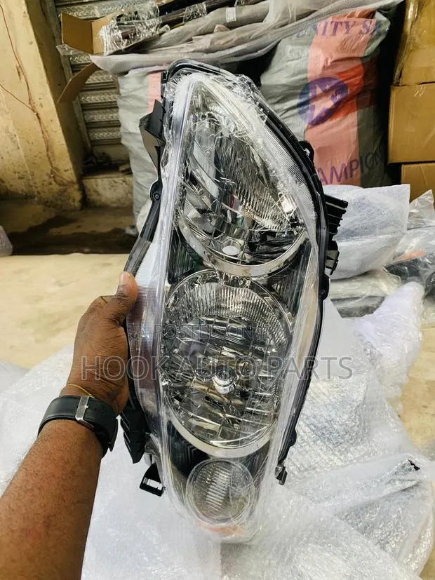 Toyota Corolla 2003, 2004, 2005, 2006, 2007, 2008, Headlights Pair · Photo 1