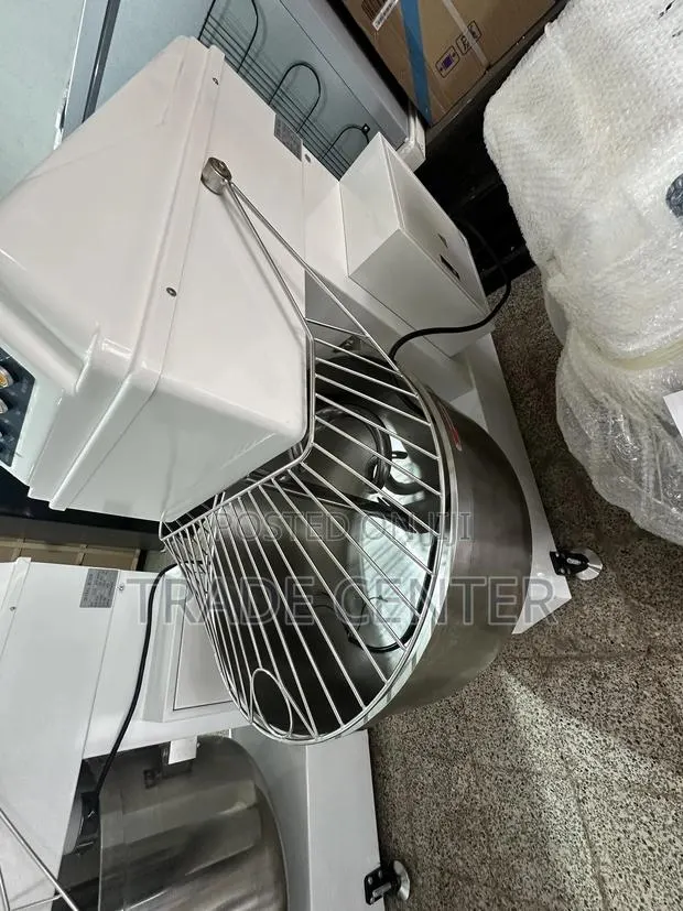 High Quality 200l Spiral Mixer/ Dough Mixer · Photo 1