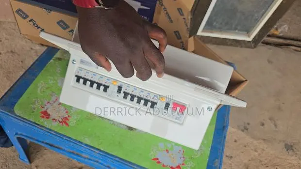 Consumer Unit · Photo 1