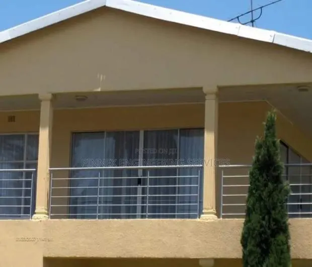 Silver Balustrade /Stainless Steel Balustrade · Photo 1