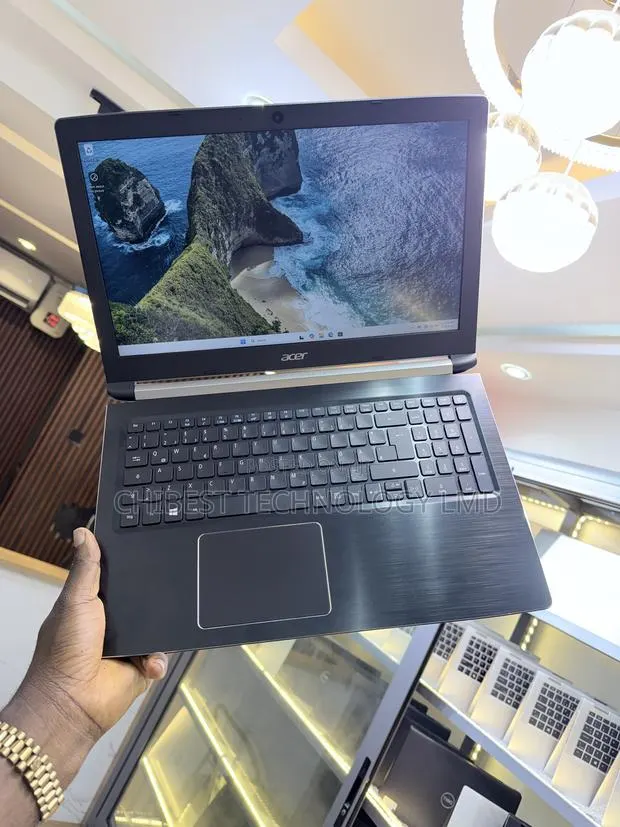 Laptop Acer Aspire A515 51 8GB Intel Core i5 HDD 750GB