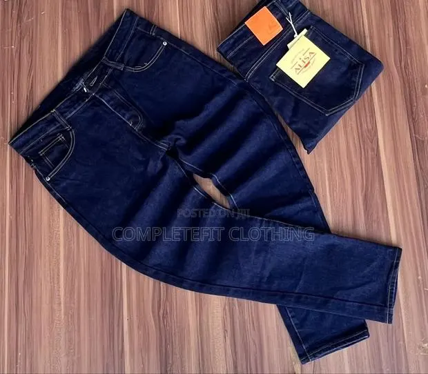 Original Diesel Denim Jeans Available for Men · Photo 1