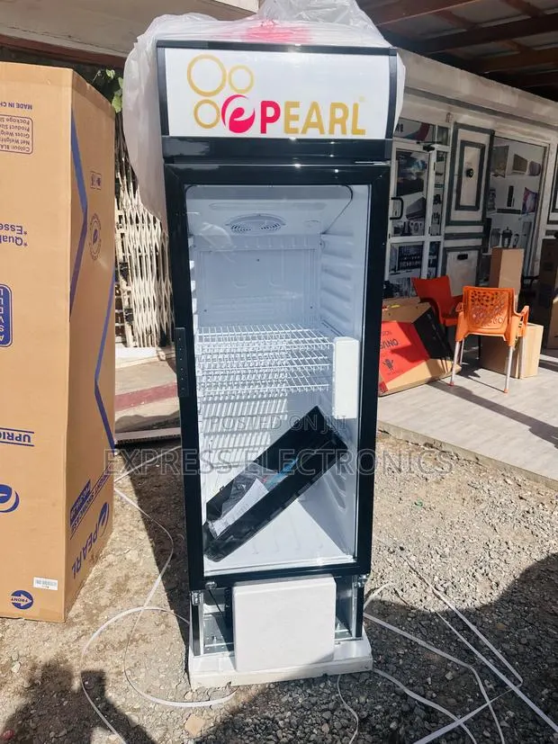 Extremely Well Display Fridge PVC-316 Single Door Pearl · Photo 1