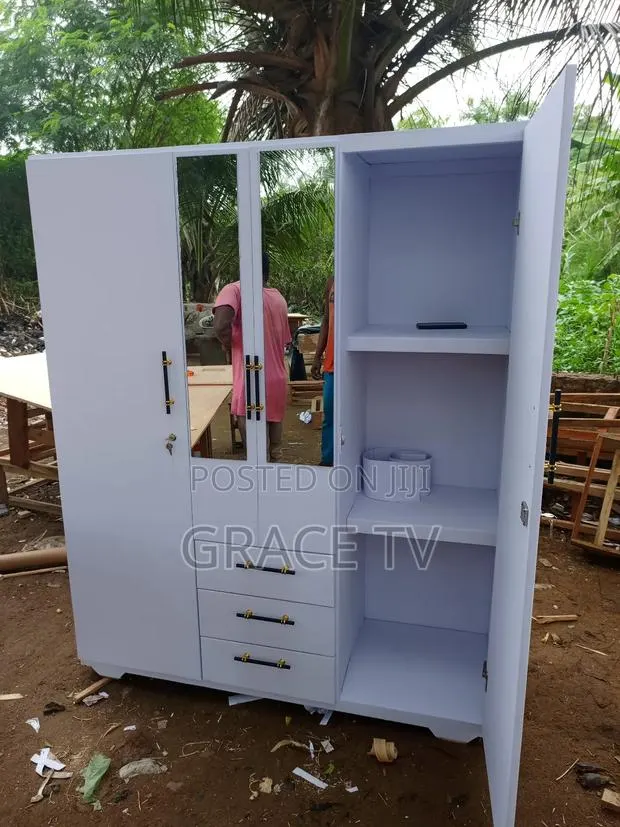 Quality Wardrobe · Photo 1