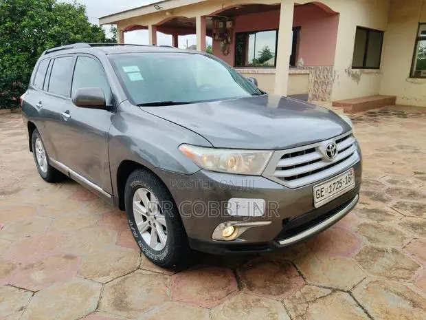 Toyota Highlander Limited 2012 Gray · Photo 1
