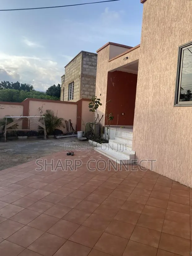 3bdrm House in Sharp-Connect, Bortiano for sale · Photo 1