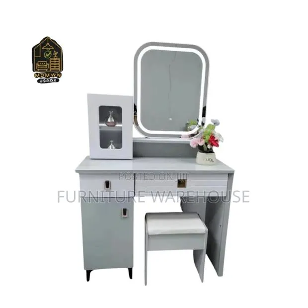 Modern Dressing Table Set · Photo 1