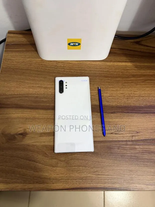 New Samsung Galaxy Note 10 Plus 256 GB Silver · Photo 1