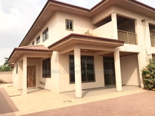 4bdrm Duplex in Suadom Properties, Baatsona Total for rent · Photo 1