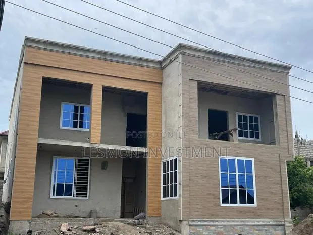 5bdrm House in Lesmon Investment, Pokuase for sale · Photo 1