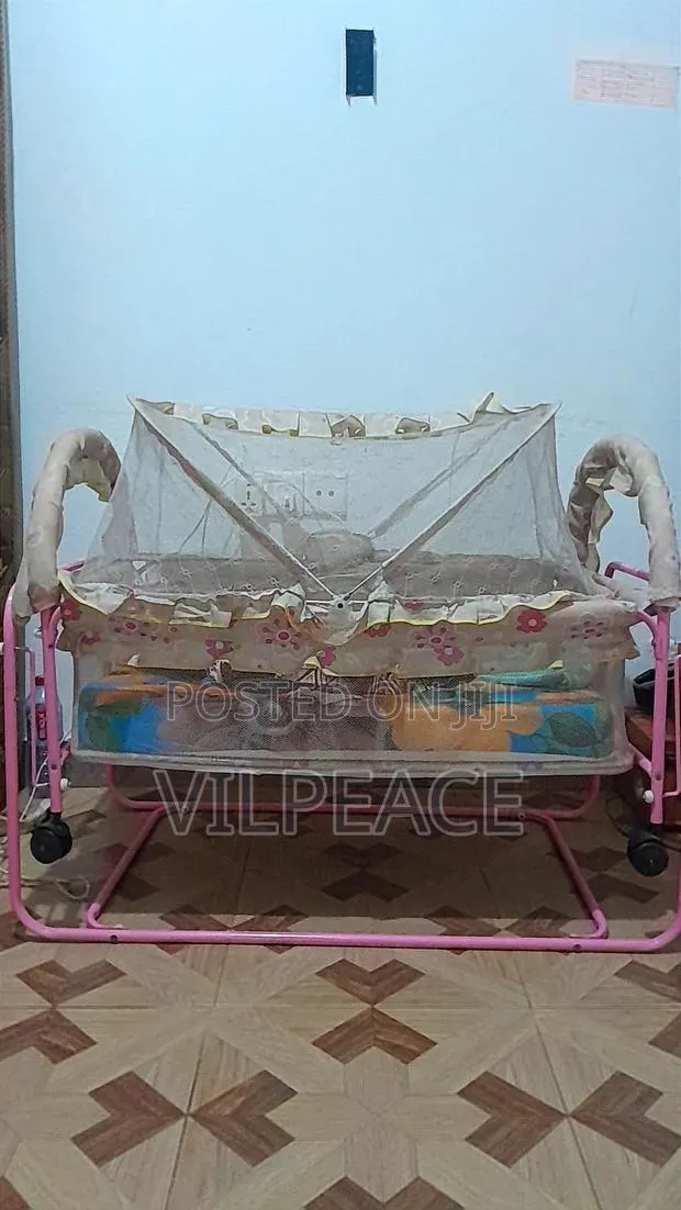 Baby Kids Bed · Photo 1