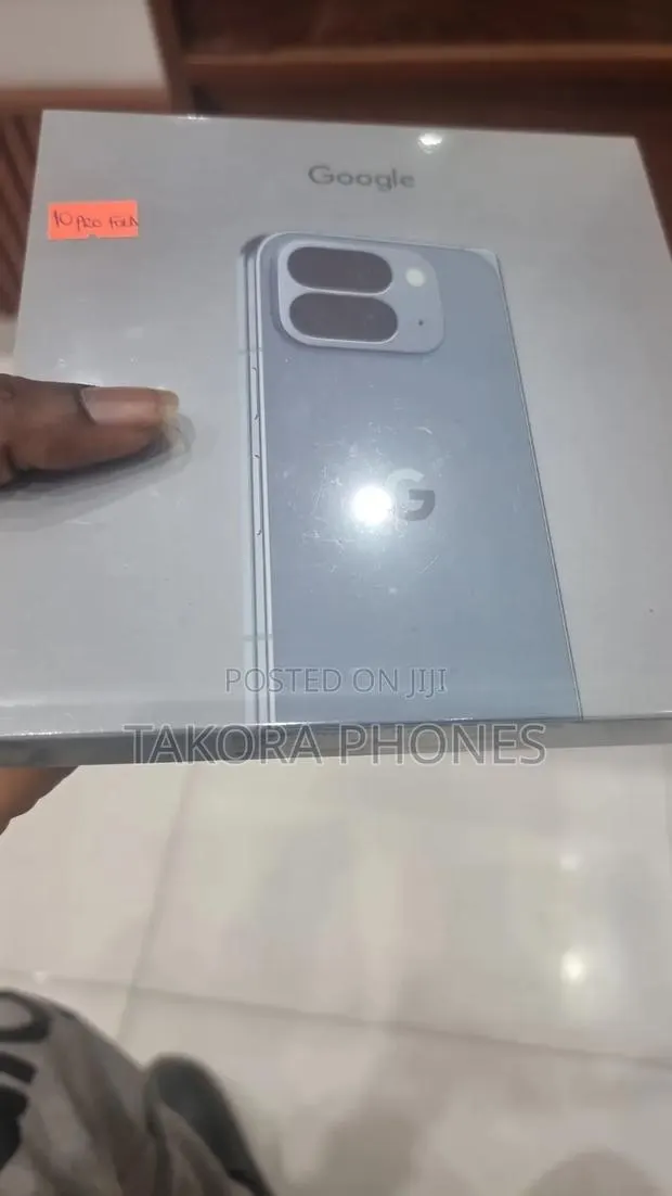 New Google Pixel 10 Pro Fold 256 GB Blue · Photo 1