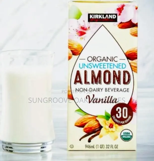 Kirkland Almond Milk · Photo 1