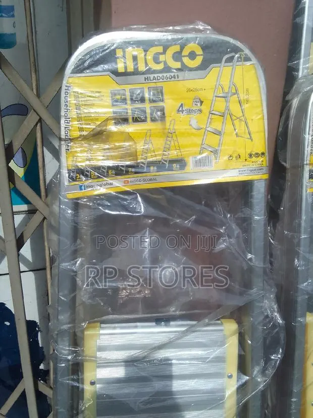 Ingco 4-steps Ladder · Photo 1