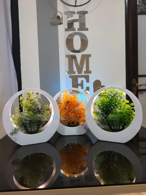 Decorative Flower · Photo 1