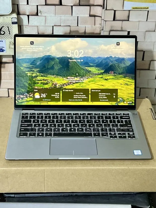 Laptop Dell Latitude 7400 2-in-1 16GB Intel Core i7 SSD 256GB · Photo 1