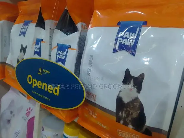 Cat Feed Paw Paw Cat Food · Photo 1
