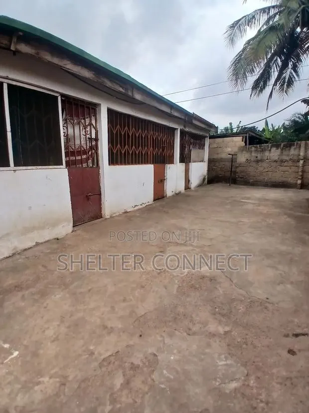 1bdrm Apartment in Oyarifa, Ghana Flag for rent · Photo 1