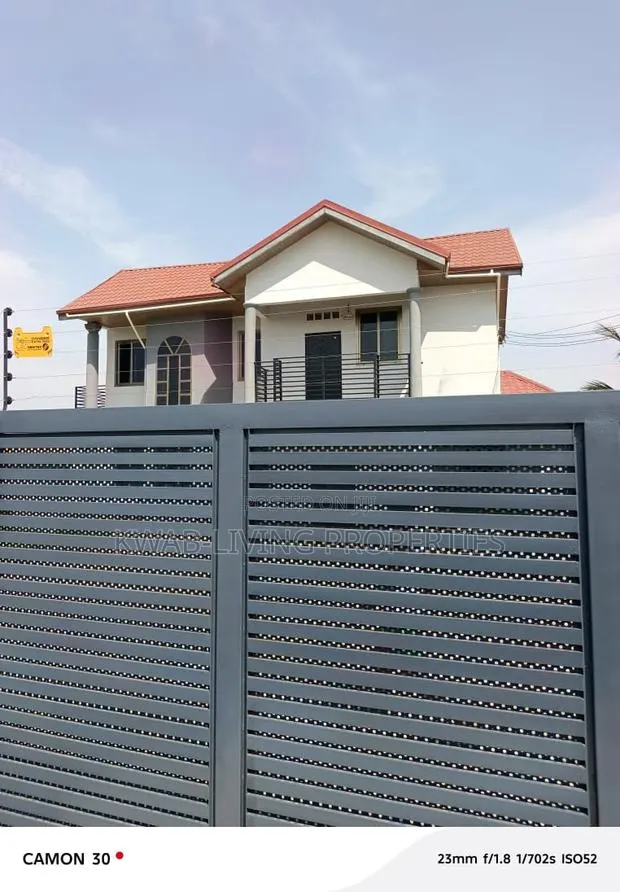 4bdrm House in Adenta for rent · Photo 1