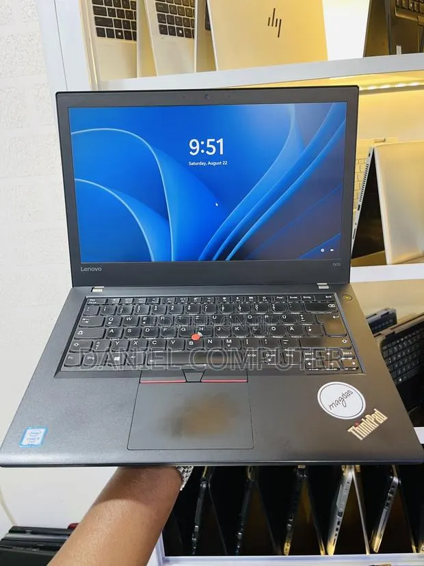 Laptop Lenovo ThinkPad T470 16GB Intel Core i5 SSD 256GB · Photo 1