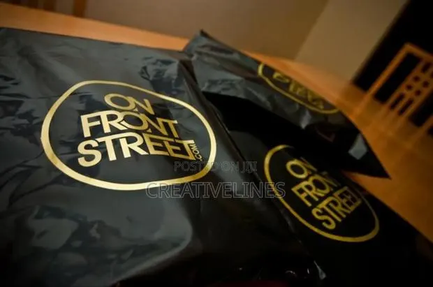 Blaxk and Gold Polybags · Photo 1