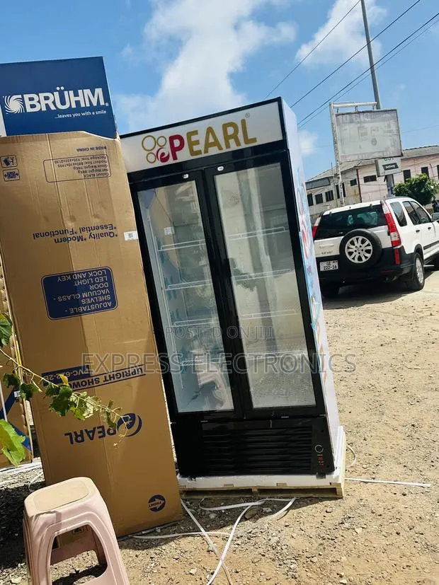 Mini Max Double Door Pearl Display Fridge PVC-622-2B · Photo 1