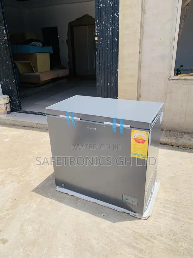 Trust New Samsung 198l Chest Freezer (Model Ri70f20v1gagh) Grey · Photo 1
