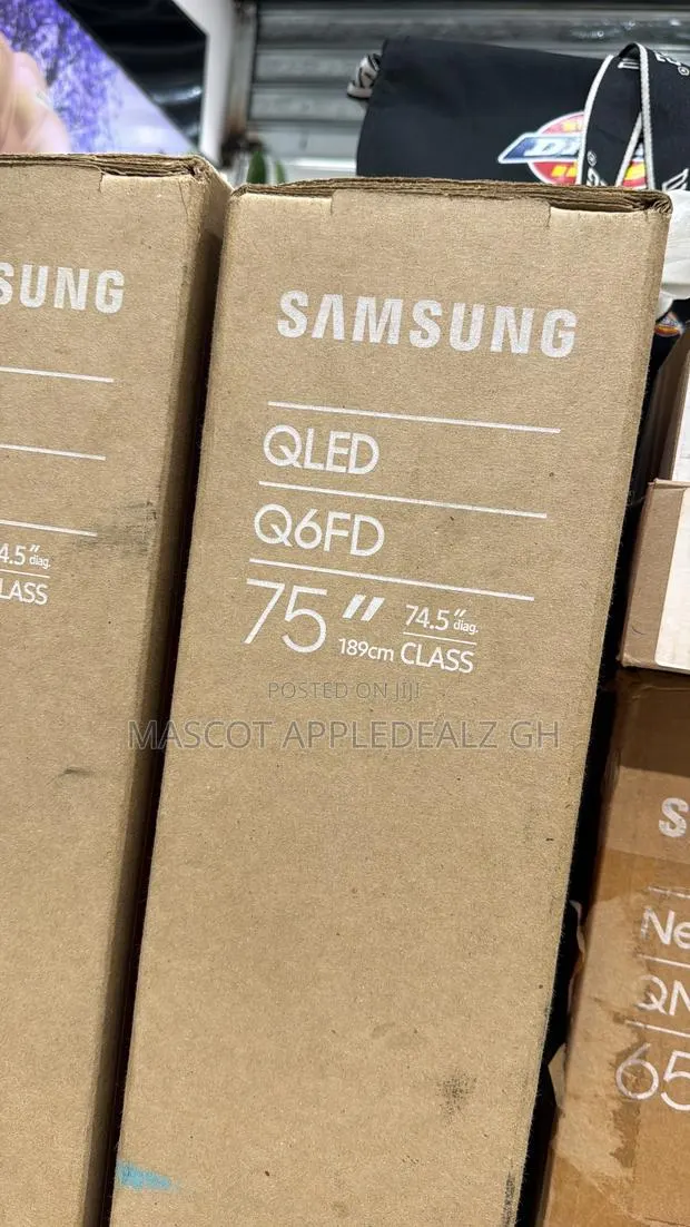 75 Inches Samsung Qled · Photo 1
