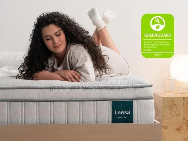 Lesse Queen Size 13.5’’ Hybrid Mattress · Photo 1