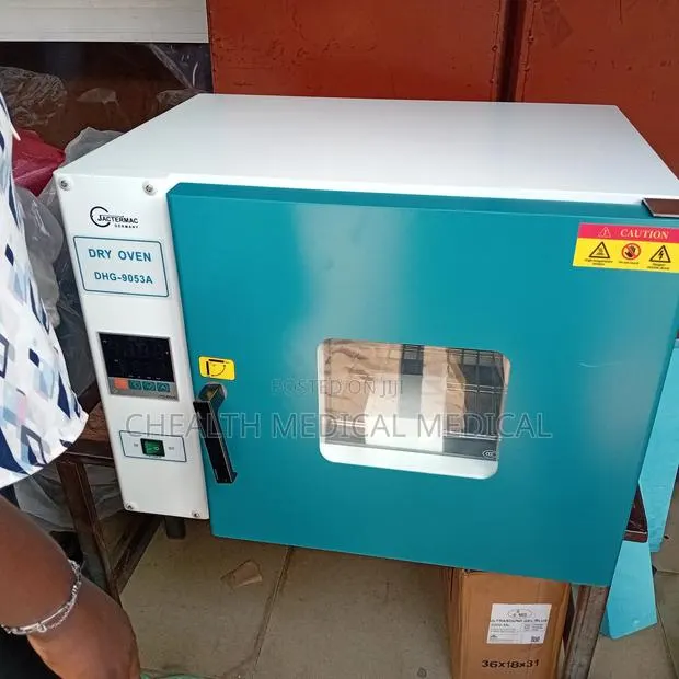 LAB Oven 50ltr · Photo 1