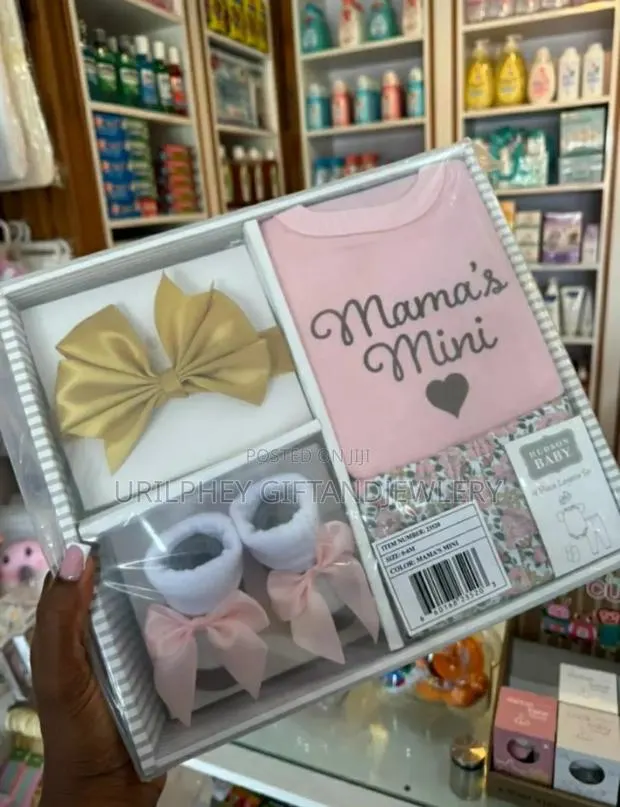 Layette Hudson Baby Set · Photo 1