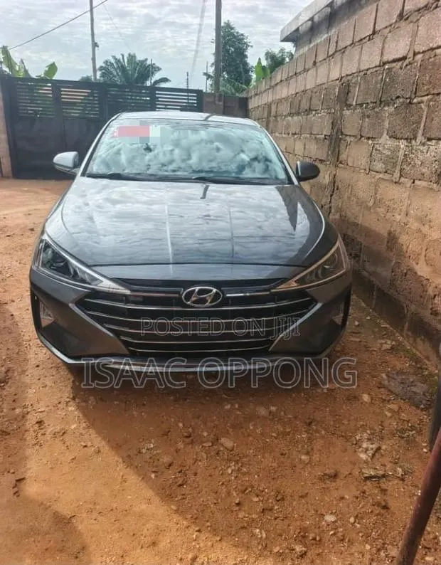 Hyundai Elantra SE 2019 Gray · Photo 1