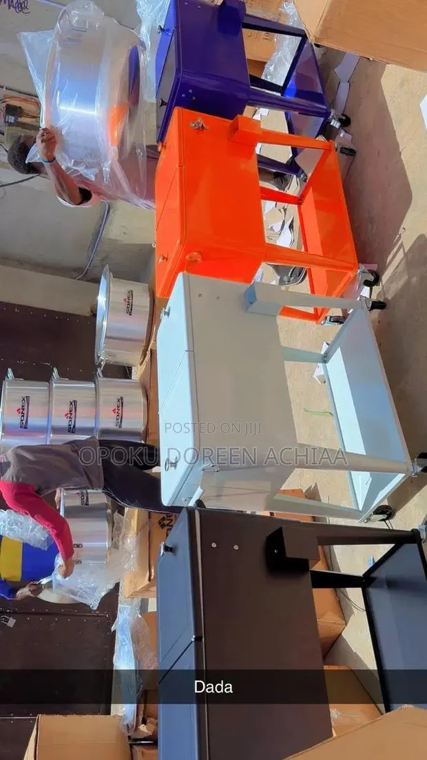 Rolling Ice Chest · Photo 1