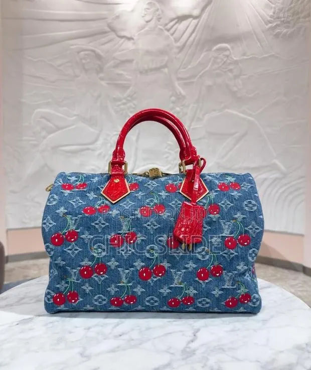 Cherry Lv Bag · Photo 1