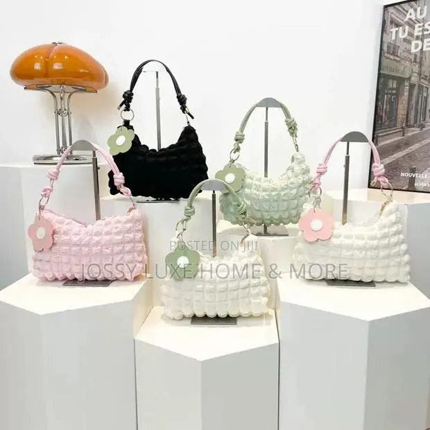 Stylish Ladies Cute Bag · Photo 1