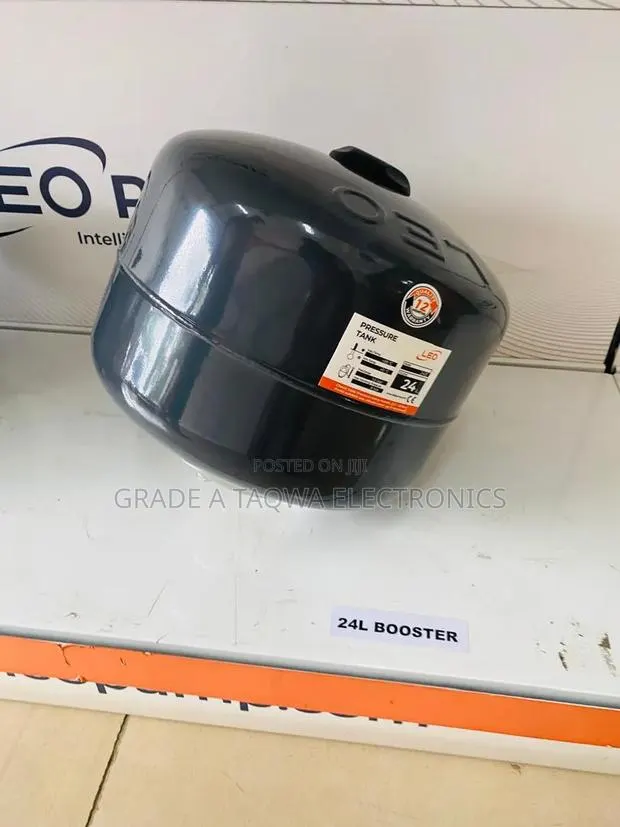 European Made 24 Litre Leo Pressure Tank · Photo 1
