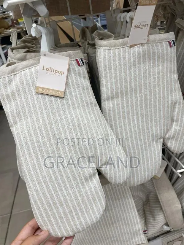 This Is Original Heavyweight Kitchen Gloves Fire Resistant · Photo 1