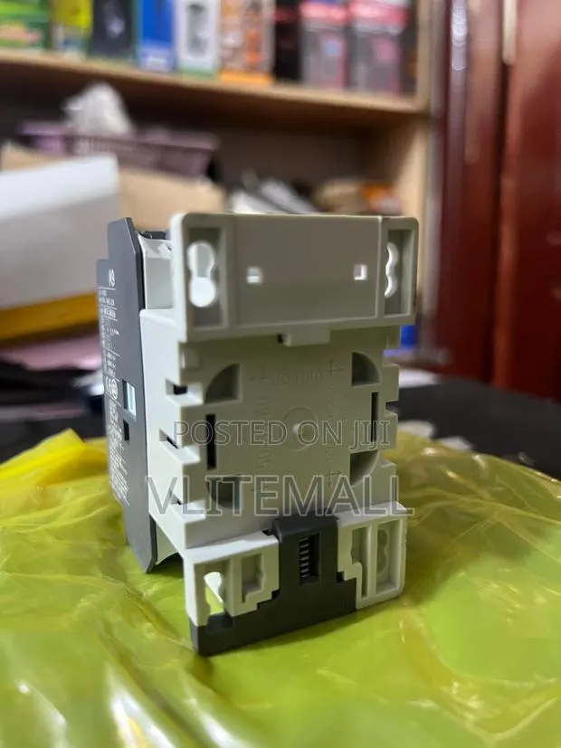 Abb A9-30-10 Magnetic Contactor. · Photo 1
