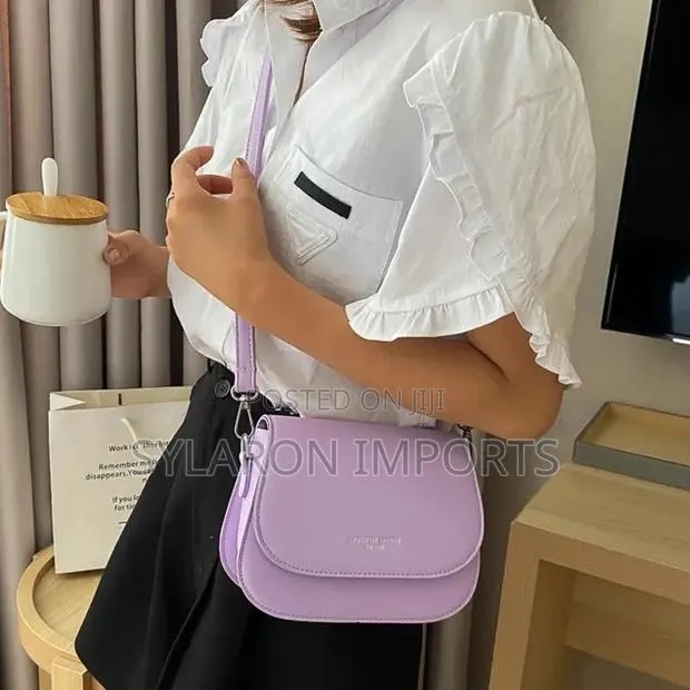 Fashion Trendy Saddle Handbag · Photo 1