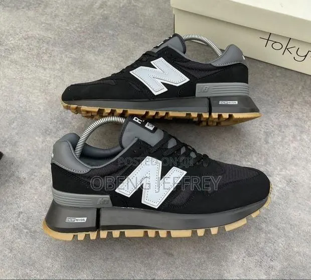 Original New Balance Rc 1300 Black · Photo 1