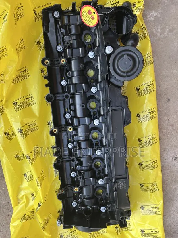 Brand New Engine Valve Cover for BMW 3.0L N57 Diesel Engines · Photo 1