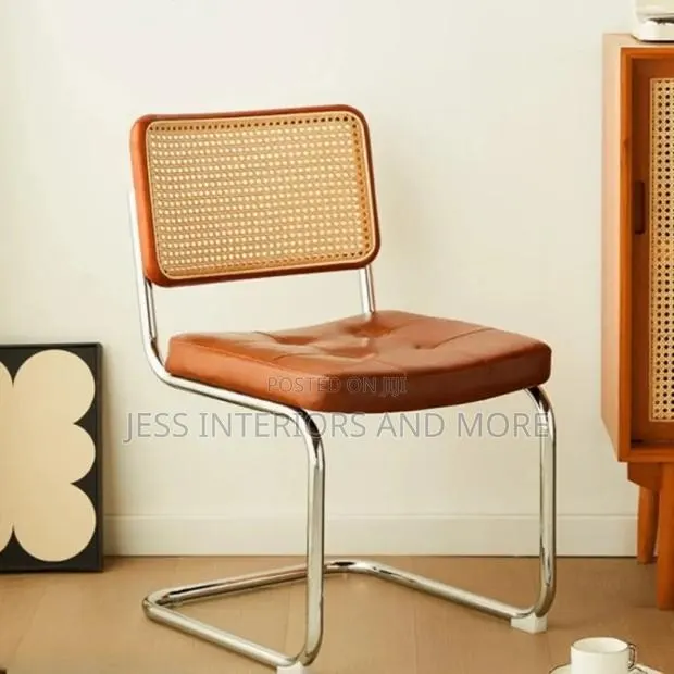 Accent Chair (Grandnoor) · Photo 1
