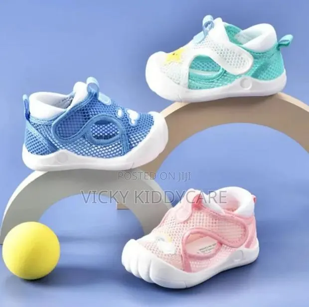 Unisex Baby Sandals for 6 to 12 Months · Photo 1