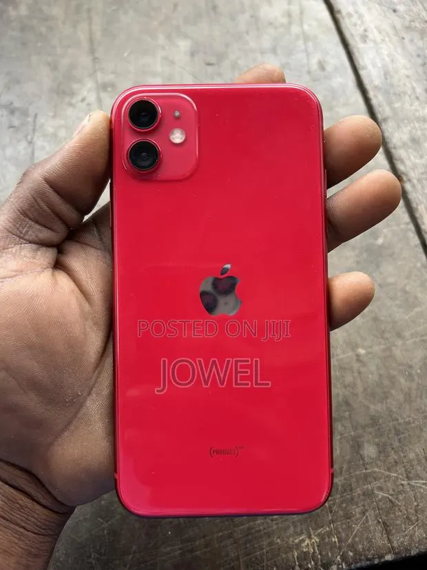 Apple iPhone 11 64 GB Red · Photo 1