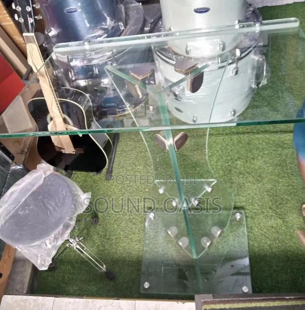 Glass Pulpit (Sleek) · Photo 1