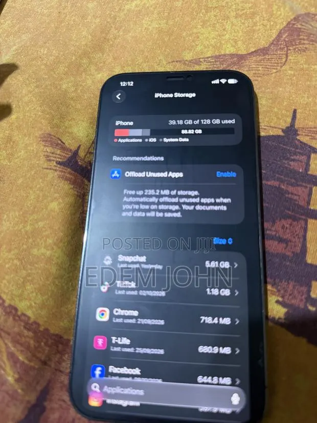 Apple iPhone 12 Pro Max 128 GB Graphite · Photo 1