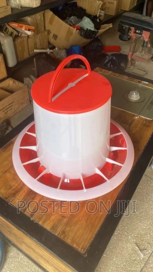 Feeder and Drinker(10kg) · Photo 1
